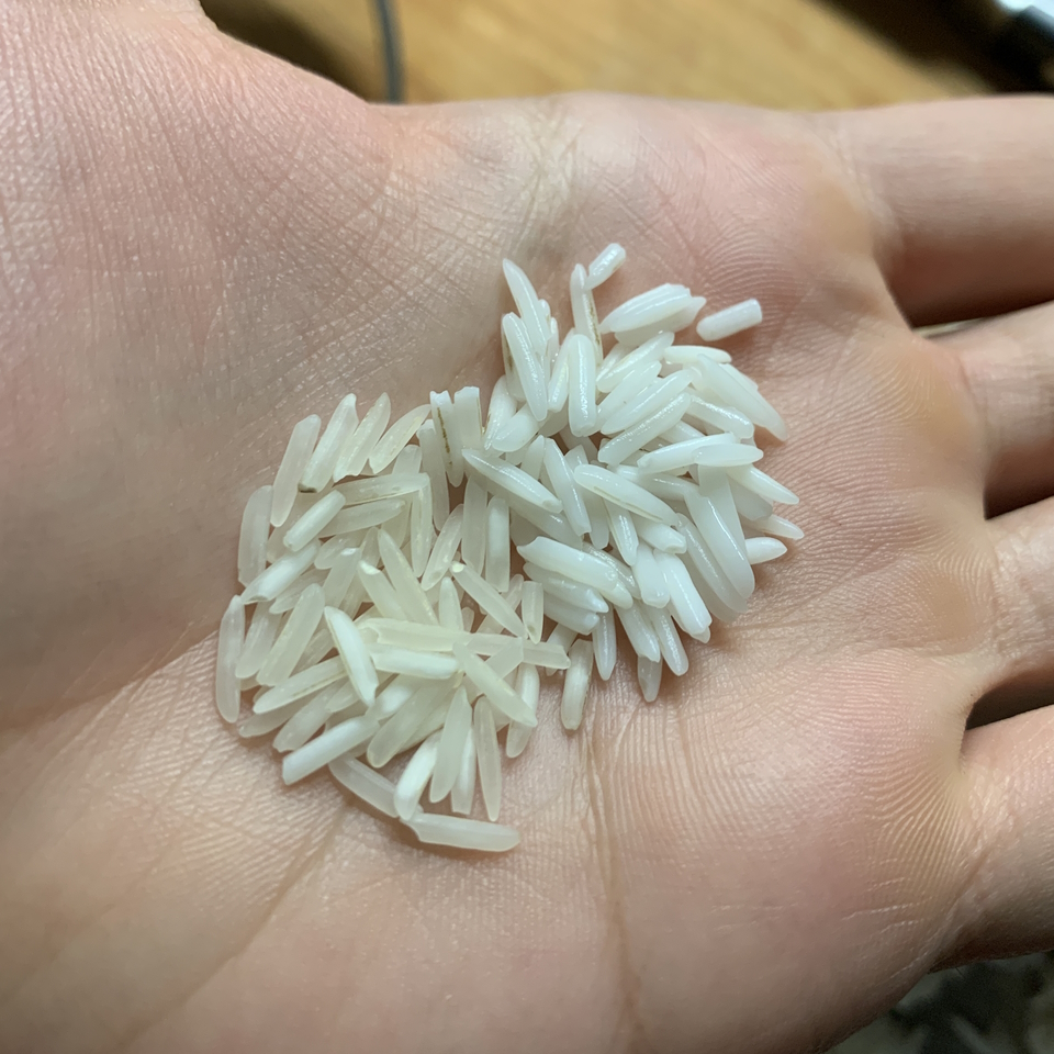 Side-by-side comparison of raw (left) and soaked (right) rice